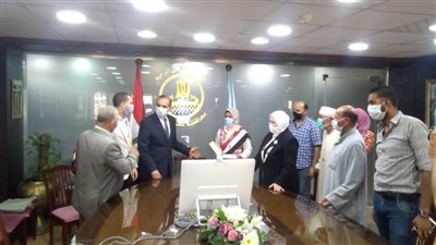 محافظ كفرالشيخ يُكرم ثاني الجمهورية دبلومات 