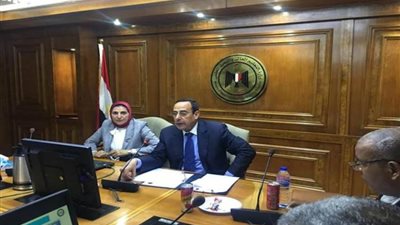 محافظ شمال سيناء يخفض درجات القبول في الثانوي الفني