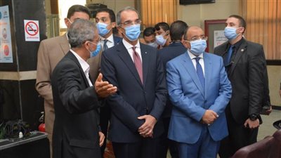 وزراء التنمية المحلية والعدل والاتصالات يشهدون إطلاق تقديم خدمات الشهر العقارى لخدمة المواطنين بالجيزة