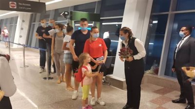 مطار الغردقة يستقبل أولى رحلات شركة (إيزي جت) البريطانية وتقل 131 راكبا