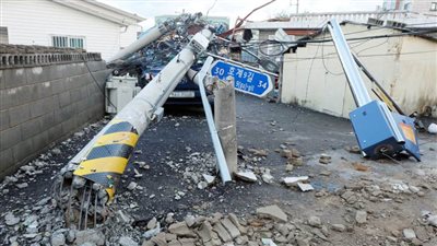 اليابان: 180 ألف منزل بلا كهرباء بسبب إعصار 