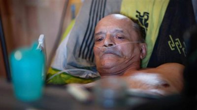 عاجل.. ينتحر على الهواء في بث مباشر  وموقع 