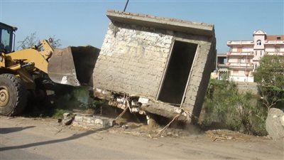 إزالة 57 حالة تعدٍ على الترع والمصارف بالبحيرة