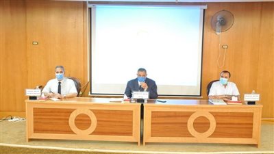 الدسوقي يترأس الاجتماع الشهري لمجلس عمداء جامعة كفرالشيخ