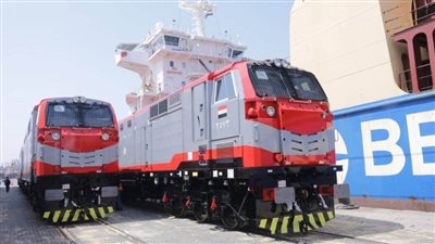 وصول 30 جرار سكة حديد جديد إلى ميناء الإسكندرية