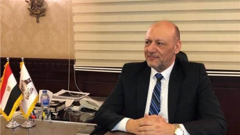 الدكتور حسين أبو