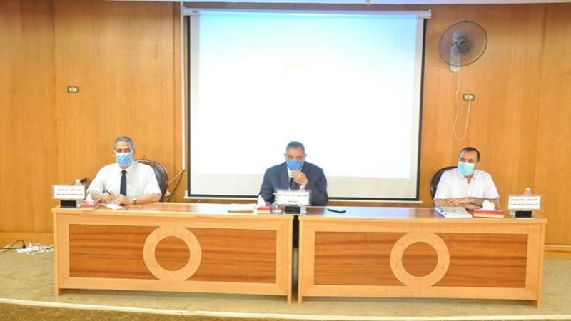 اجتماع مجلس عمداء