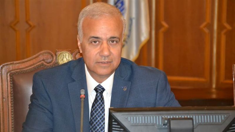 رءيس الجامعه