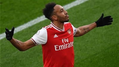 المال يتحدث.. «أوباميانج» يقترب من مد عقده مع أرسنال ويصرف النظر عن برشلونة