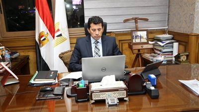 وزير الرياضة يُشكل اللجنة العليا للرياضة النسائية برئاسة الدكتورة مايا مرسي