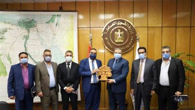 عمال لبنان يقدمون الشكر والتقدير للرئيس السيسي على دعمه لبلادهم في حريق مرفأ بيروت