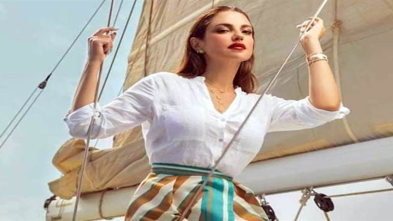 درة فى جلسة تصوير