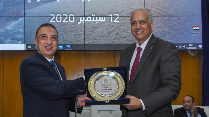 محافظ الاسكندرية