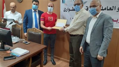 تكريم قسم الطوارئ بمستشفى بني سويف الجامعي