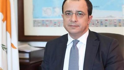 قبرص: نسمح للسفن الحربية الروسية دخول موانئنا لأغراض إنسانية