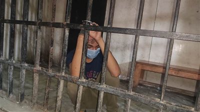 أول ظهور للمتهم بقتل ابنة عمة وطفليها بالبحيرة