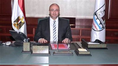 محافظ بني سويف يتابع حل مشكلة  الصرف الصحي ببياض العرب الصناعية