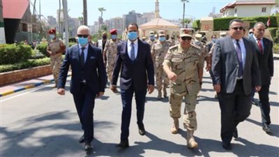 تبادل الخبرات بين جامعة دمنهور والمنطقة الشمالية العسكرية