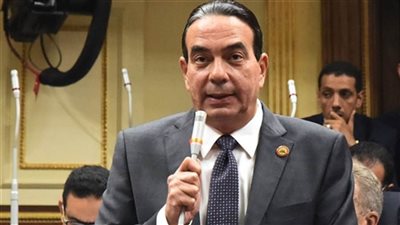 سر استقالة  أبو العلا  من  حزب المصريين الأحرار