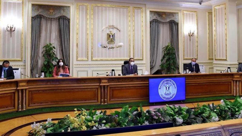 رئيس الوزراء يكلف