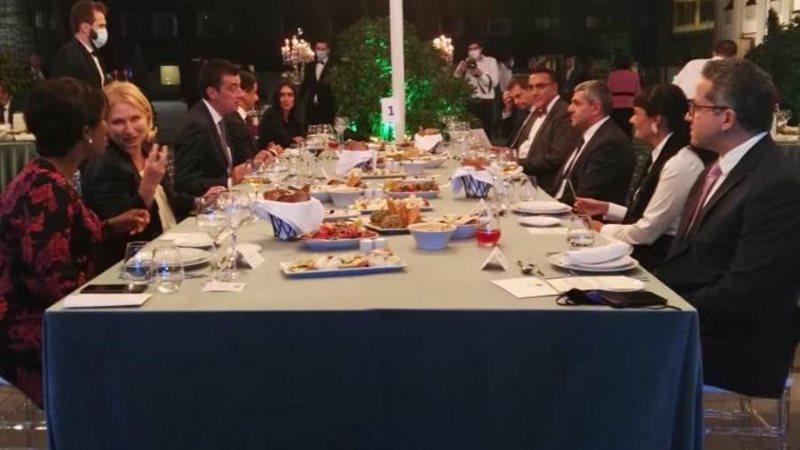 وزير السياحة والآثار