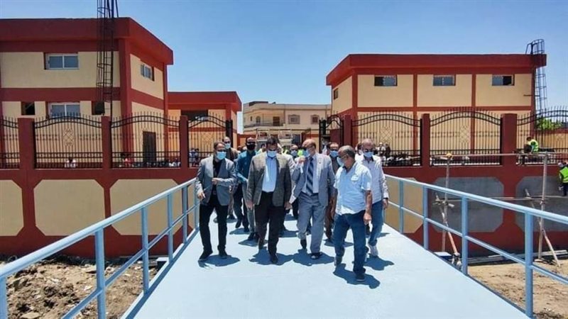 محافظ البحيرة يفتتح