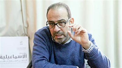الناقد عصام زكريا: سعيد بعملي في الإسكندرية.. والإسماعيلية هو الأصل