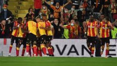 لانس يفوز على بوردو 2-1 بالدوري الفرنسى لكرة القدم