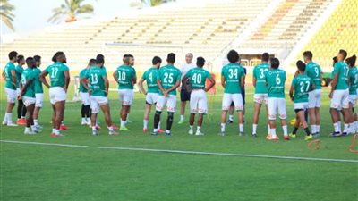 المصري يؤدى مرانه استعدادا لمواجهة سموحة بالدوري
