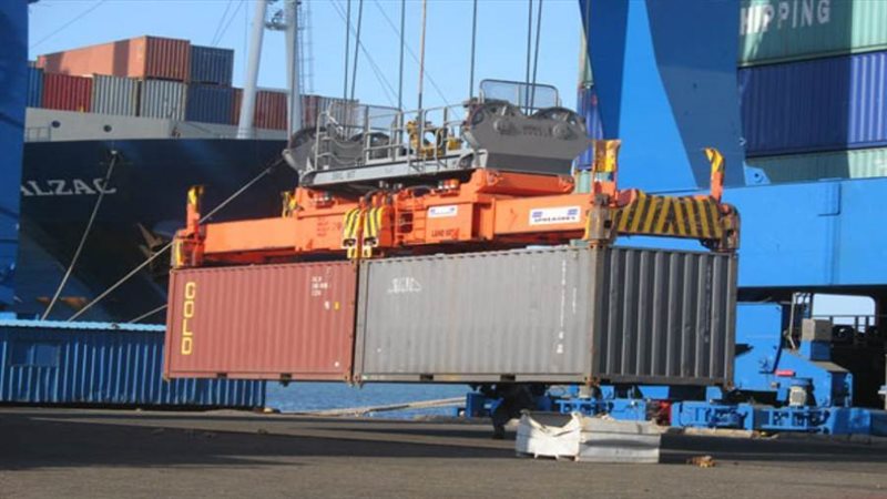 ميناء دمياط