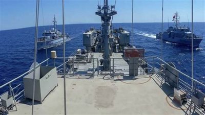 20 سفينة روسية مسلحة تتصدي لـ3 سفن حربية تابعة للناتو