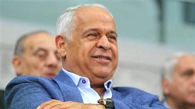 رئيس نادي سموحة يشيد بأداء لاعبي فريقه بعد الفوز على المصري بثنائية نظيفة