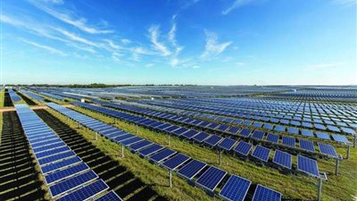 جهاز تنظيم مرفق الكهرباء ينفي تحديد قيمة لتكلفة دمج الطاقة الشمسية في الشبكة القومية