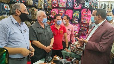 محافظ البحيرة يفتتح معرض العودة  للمدارس بأرض المعارض بدمنهور