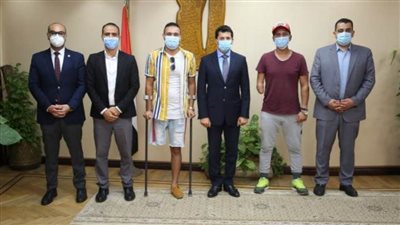 وزير الرياضة يدعم لعبة كرة القدم للمبتورين