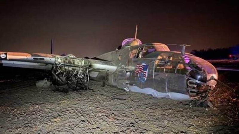 القاذفة الأمريكية