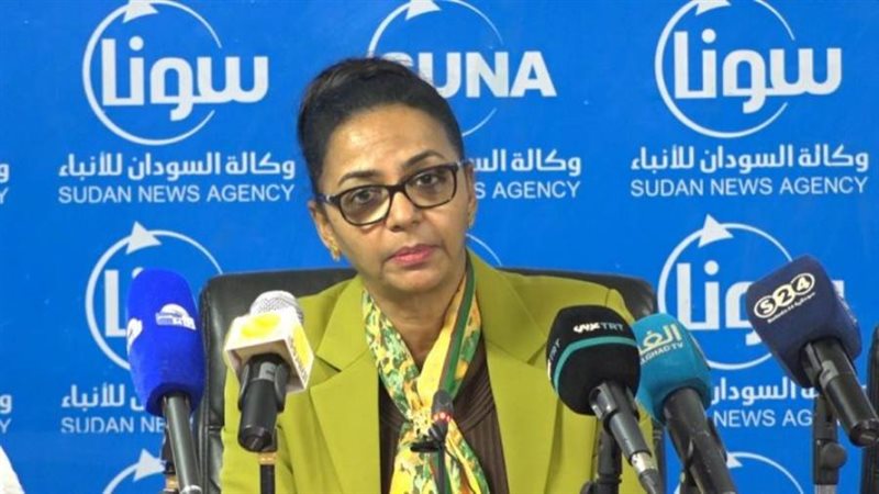 وزيرة المالية والتخطيط