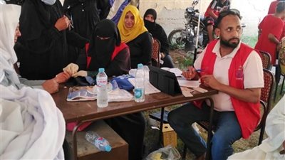 ‬الكشف على ٩٩٥ حالة خلال القافلة الطبية بنجع الحىّ بمدينة قنا