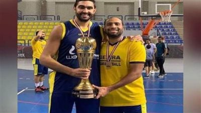 الأهلي يحسم صفقة انتقال لاعبي الجزيرة