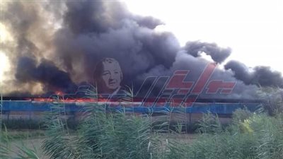 عاجل.. اندلاع حريق مروع بمصنع تصدير مواد غذائية بدمنهور