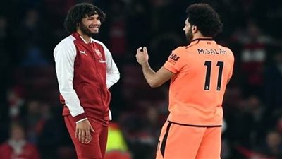 مواجهة إنجليزية بنكهة مصرية تجمع ليفربول وأرسنال.. الليلة