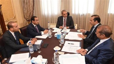 اللجنة الإدارية والمالية لـ