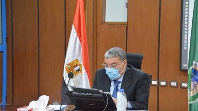 محافظ الأقصر يصدر قرارًا باستئناف أعمال البناء والتشطيب للمباني والعقارات