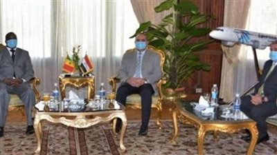 مصر والسنغال تبحثان سبل تعزيز التعاون المشترك في النقل الجوي