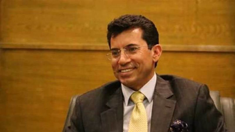 الدكتور أشرف صبحي