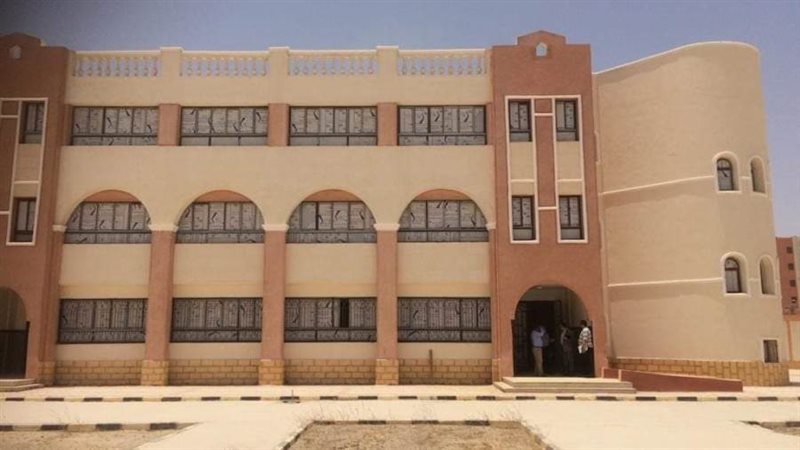 مدرسة رسمية للغات