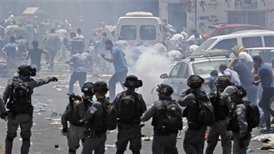 إصابة 15 فلسطينيًا بنيران الإحتلال وعشرات حالات الاختناق في مسيرة كفر قدوم