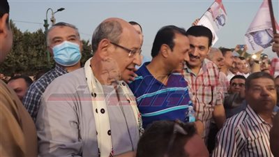أبناء المنيا يحتفلون بانتصارات أكتوبر وتأييد الرئيس السيسي 