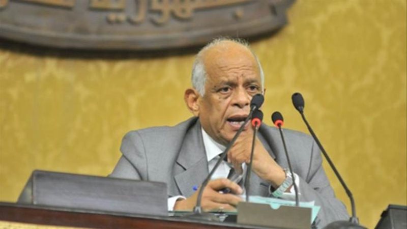 الدكتور على عبد العال