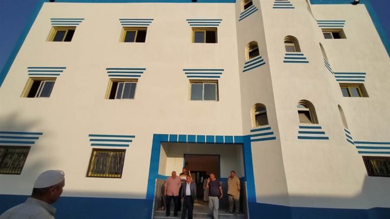 المبنى الإدارى بقرية